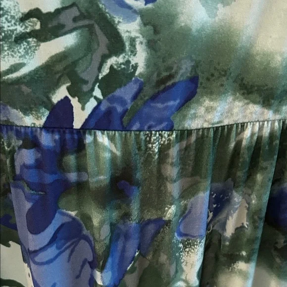 Gilli Teal and Navy Maxi Dress - Picture 4 of 5